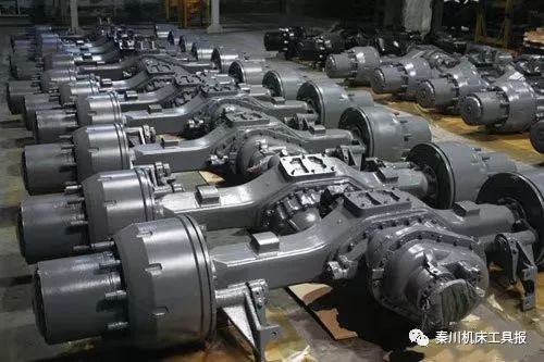 匠心智造 高端巨獻(xiàn)丨秦川格蘭德自主研發(fā)成功gz126a數(shù)控雙砂輪架橋殼磨床